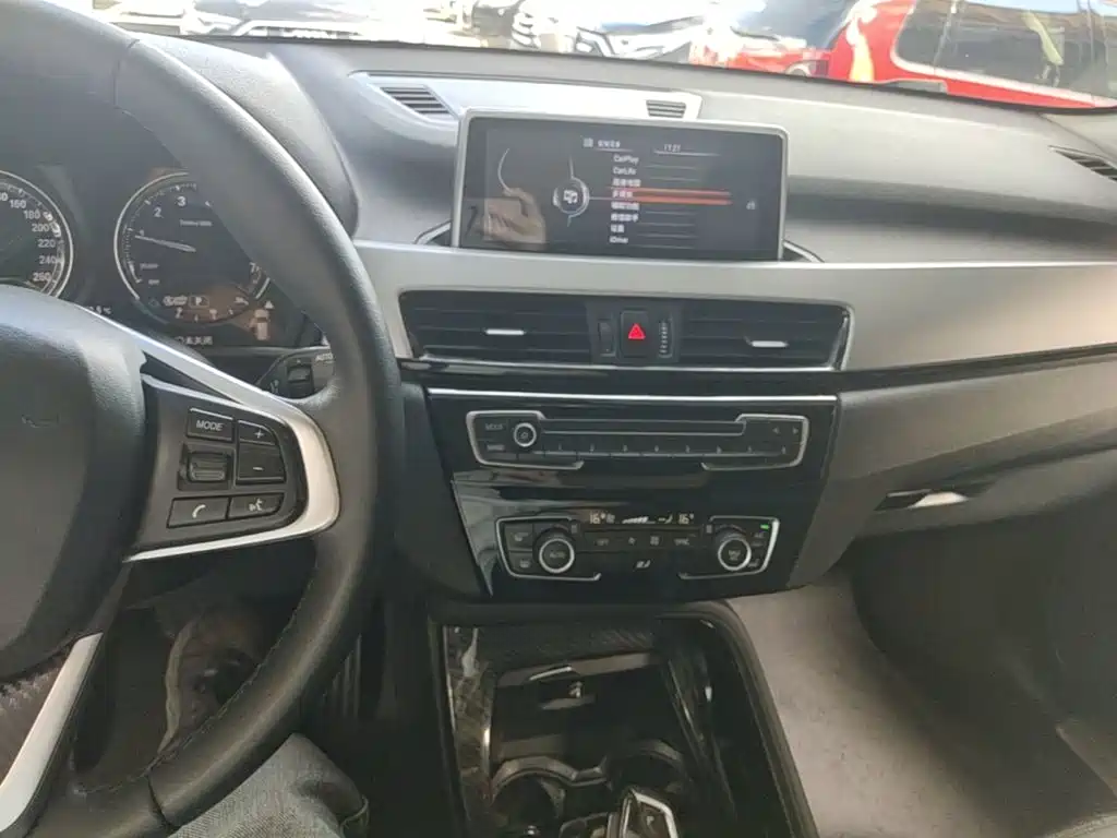 BMW X1 — миниатюра 13