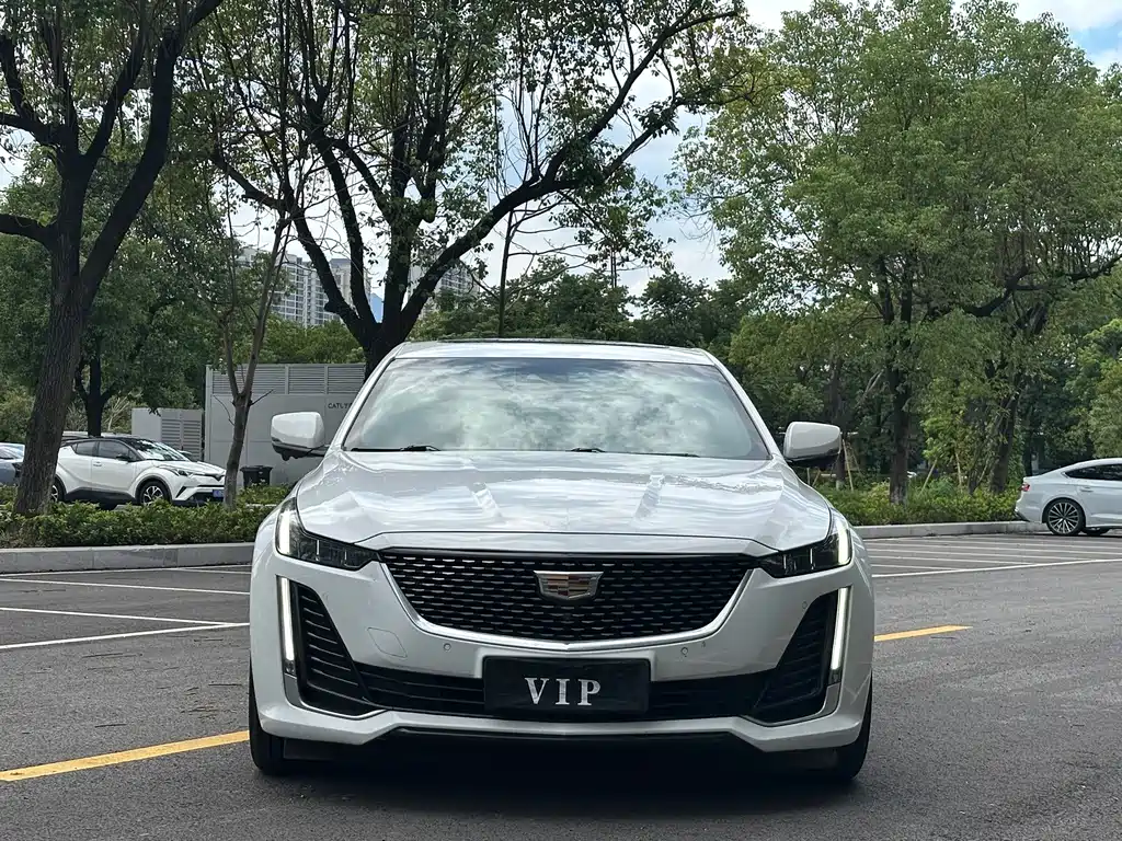 Cadillac CT5 — миниатюра 2