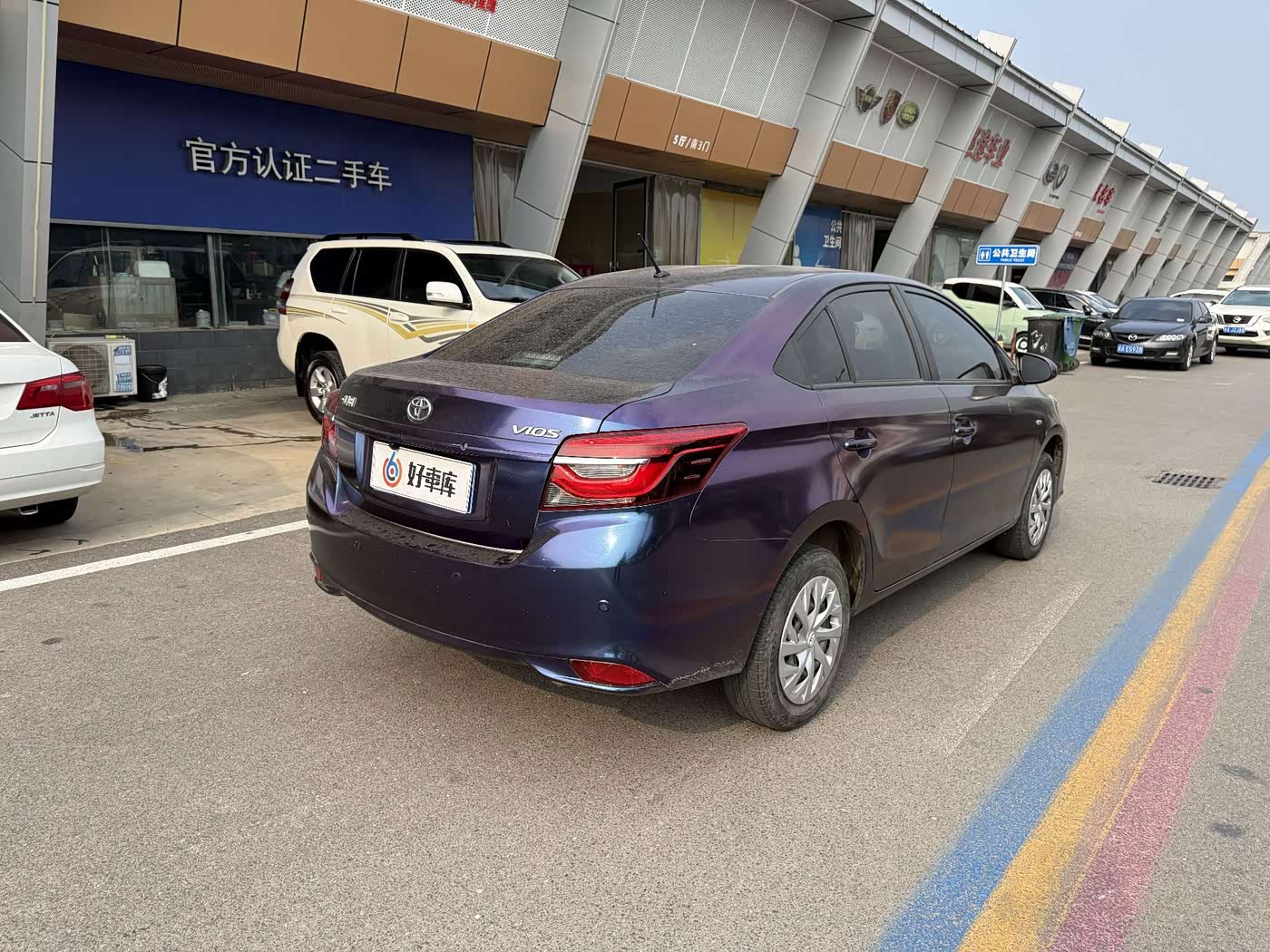 Toyota Vios 1.5 л 2021 г. Белый, пробег 31000 км