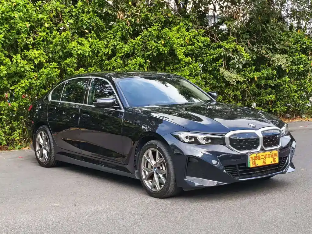BMW i3 2024 — фото 2