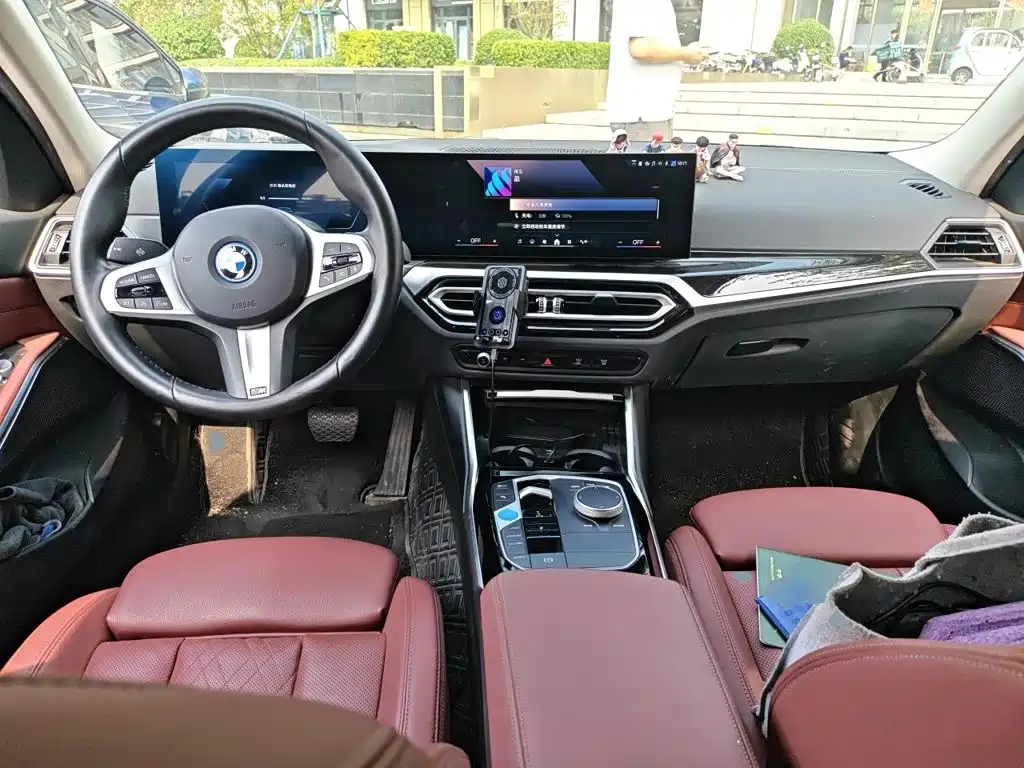 BMW i3 — миниатюра 10