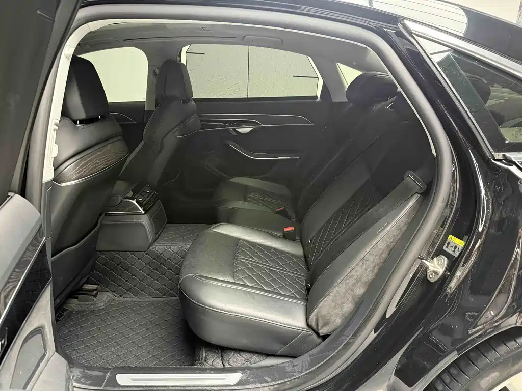 Audi A8 2023 A8L 50 TFSI quattro