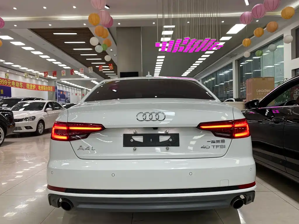 Audi A4L — миниатюра 10