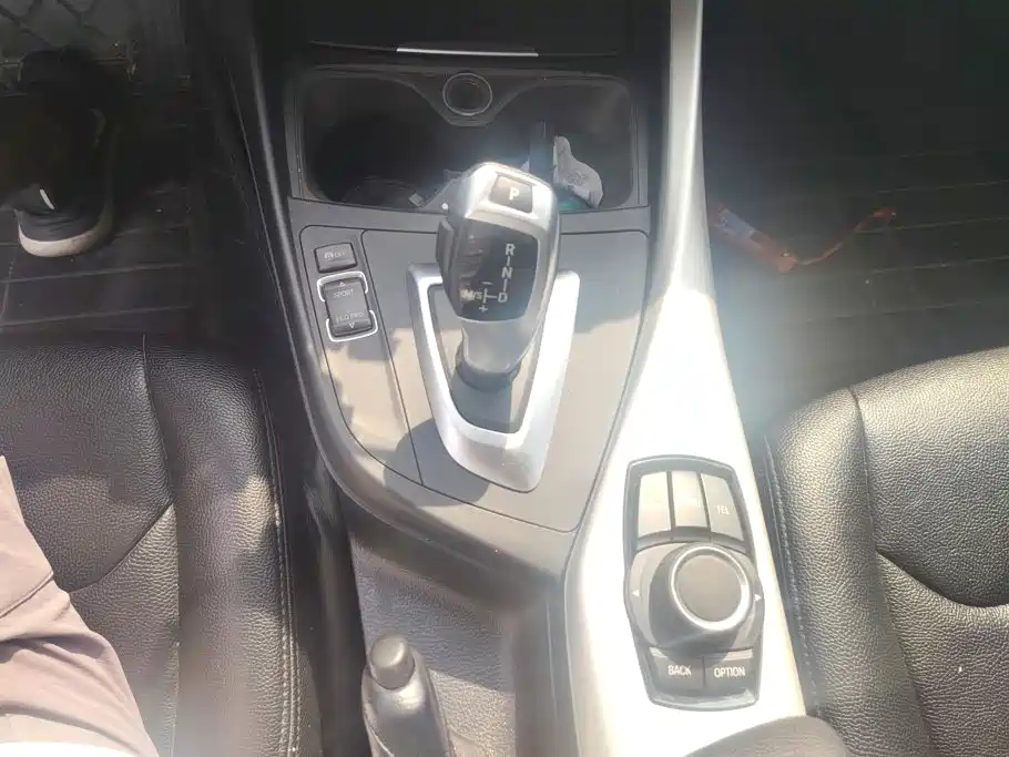 BMW 1 Series (Import) — миниатюра 16