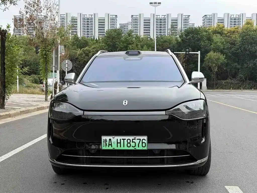AITO AITO M9 — миниатюра 2