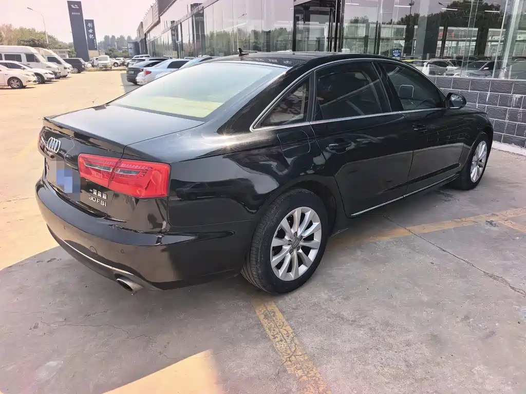 Audi A6L — миниатюра 5