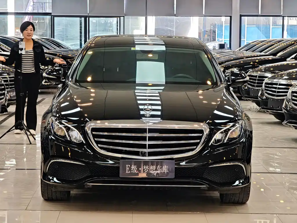Mercedes-Benz E-Class 2020