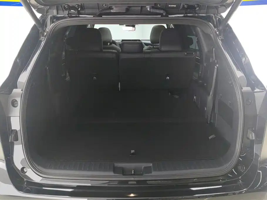Toyota Crown Kluger 2022 2.5L HEV Flagship