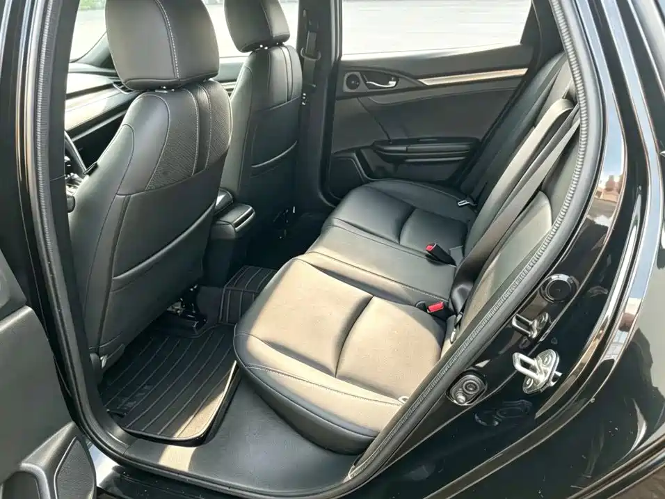 Honda Civic — миниатюра 6