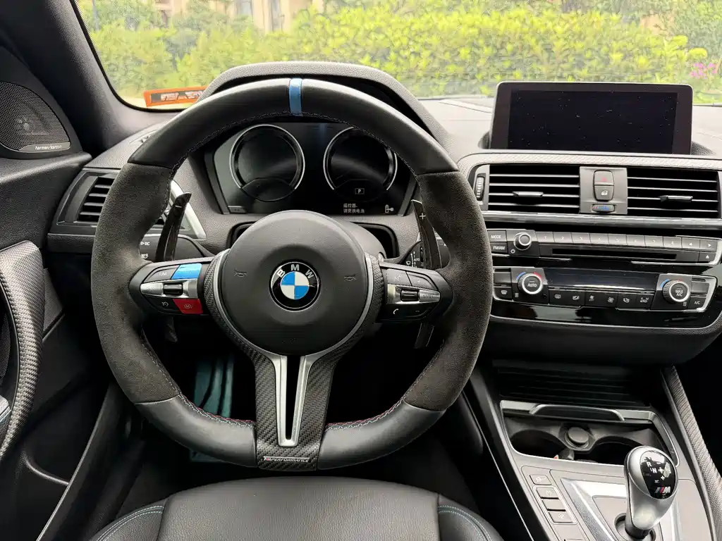 BMW M2 — миниатюра 7