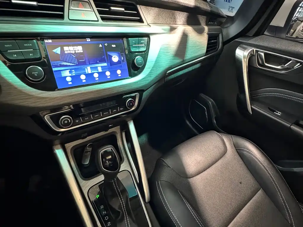 GEELY AUTOMOBILE VISION X3