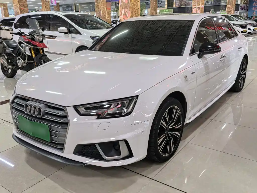 Audi A4L — миниатюра 2