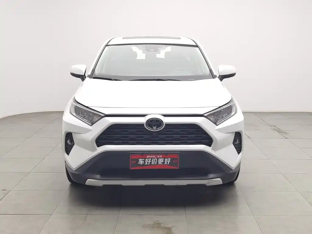 Toyota RAV4 — миниатюра 3