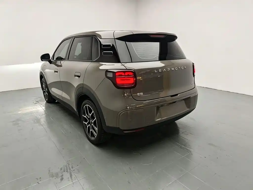 Leapmotor Leapmotor A10 — миниатюра 5