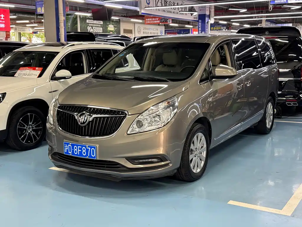 Buick GL8 — миниатюра 2