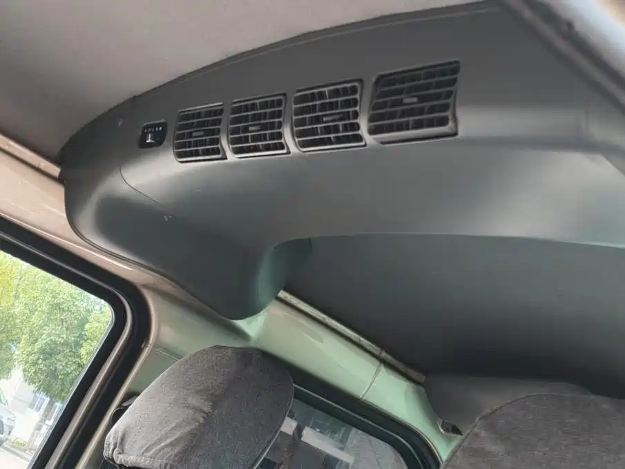 Wuling Rongguang — миниатюра 12