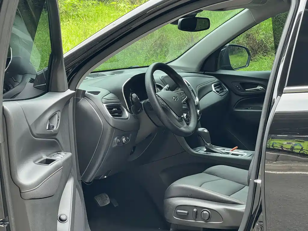 Chevrolet Equinox 2018 RS 550T AT