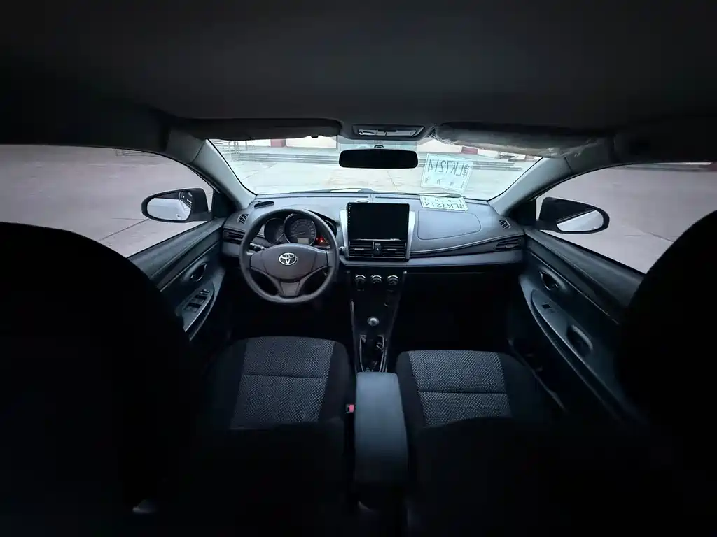 Toyota Vios — миниатюра 6