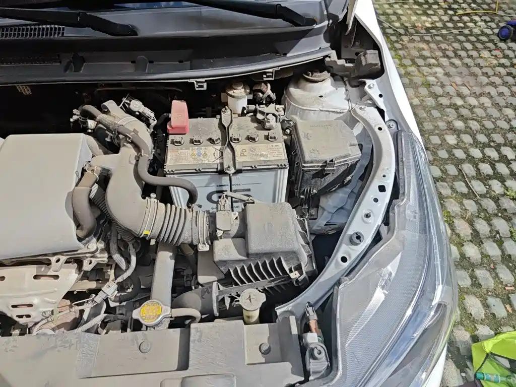 Toyota Yaris L — миниатюра 19