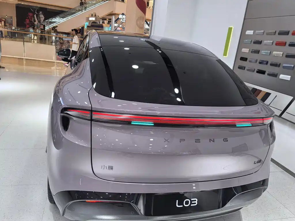 XPeng 小鹏MONA L03 — миниатюра 6