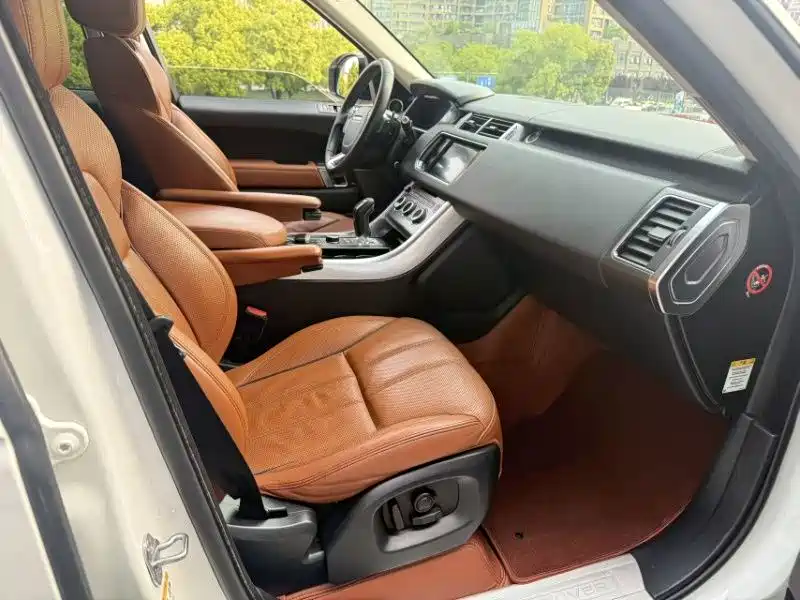 Land Rover Sport — миниатюра 8