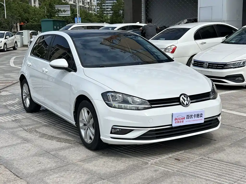 Volkswagen Golf — миниатюра 6