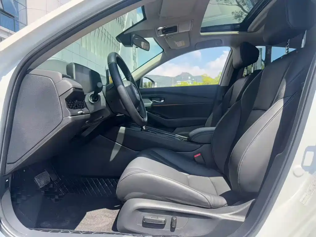 Honda Accord — миниатюра 7