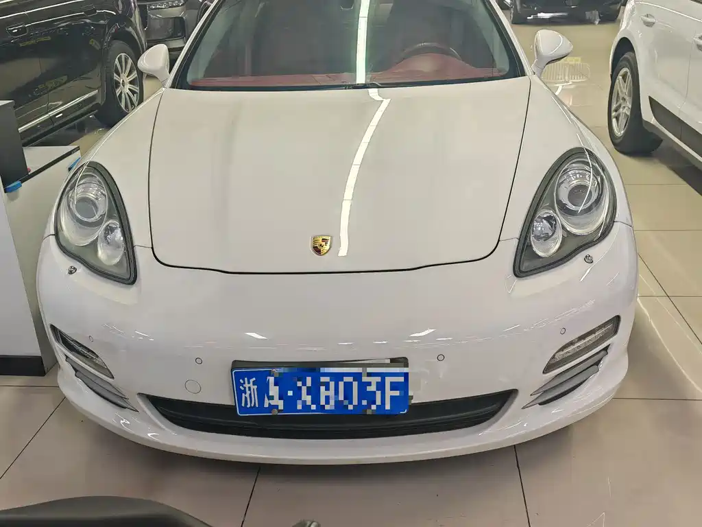 Porsche Panamera — миниатюра 6