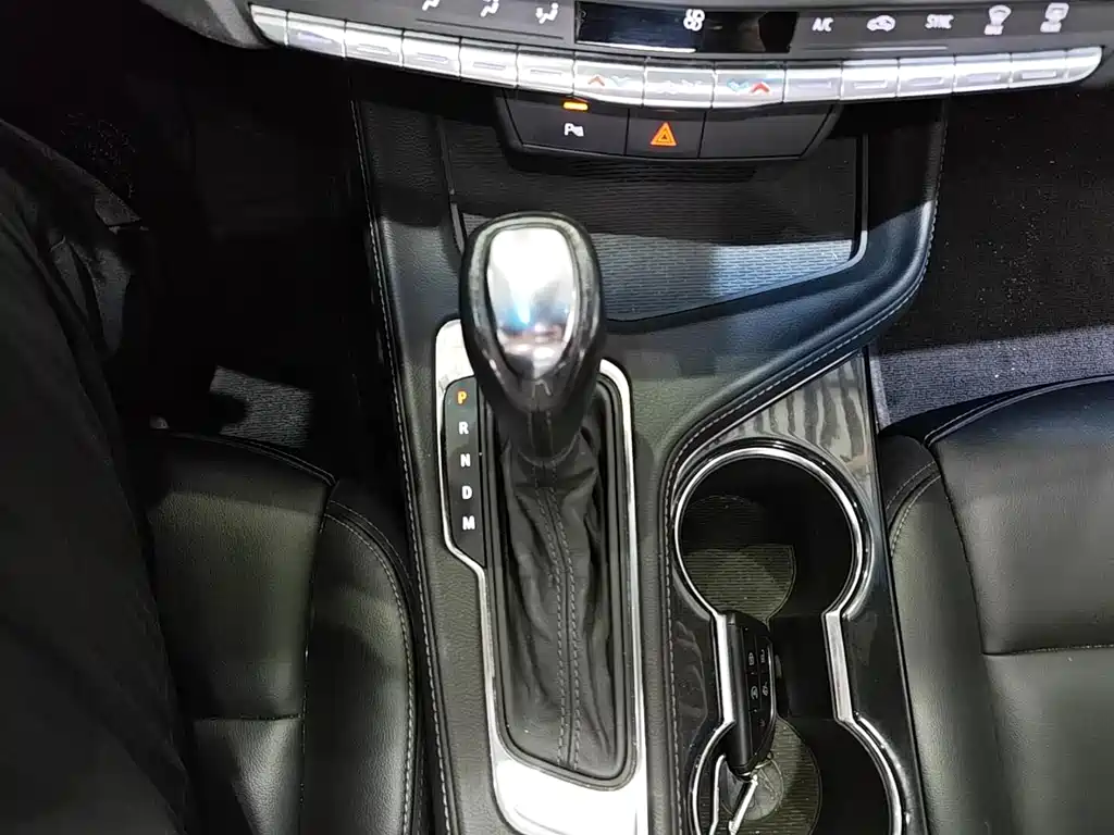 Cadillac CT4 — миниатюра 8