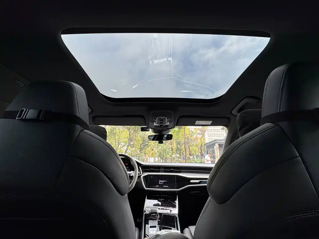 Audi RS 6 — миниатюра 27