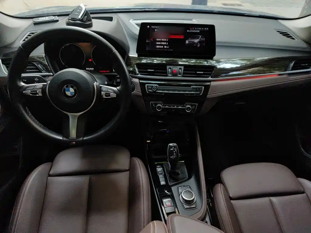 BMW X1 — миниатюра 10