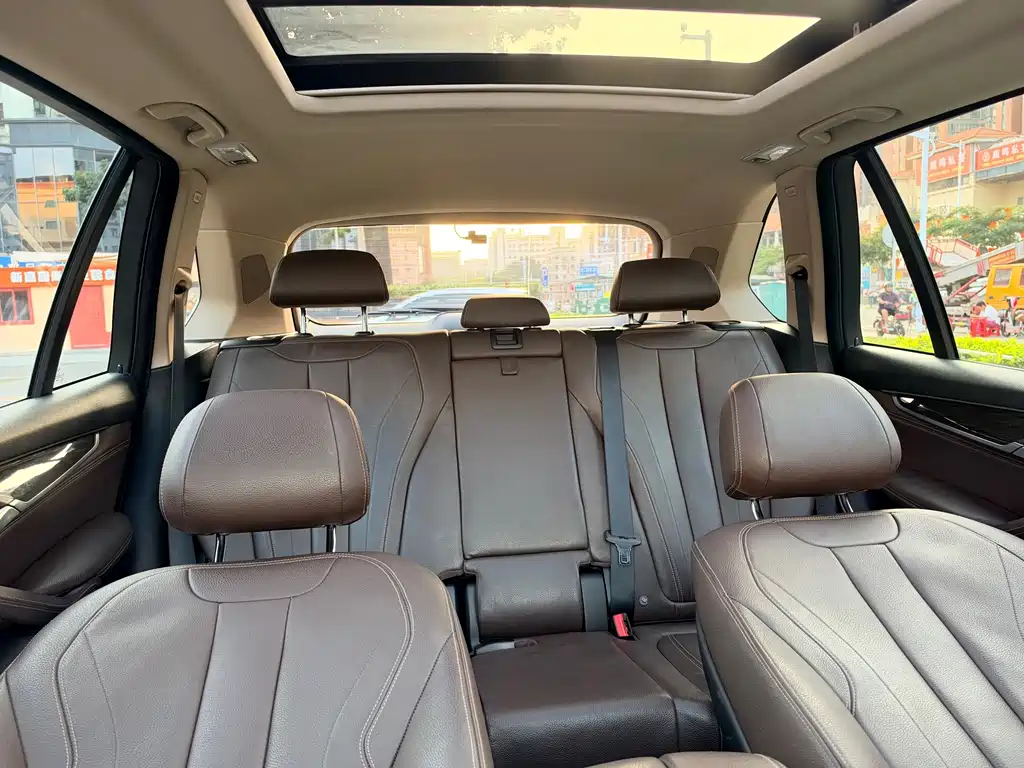 BMW X5 (Import) — миниатюра 19