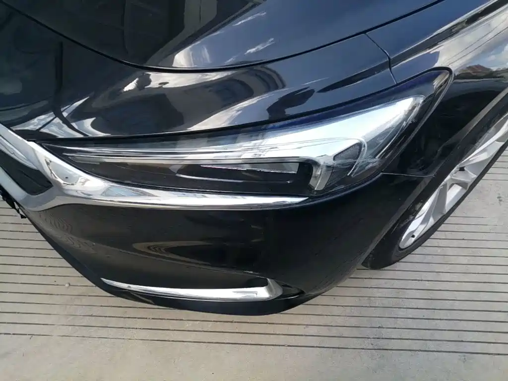Buick LaCrosse — миниатюра 24