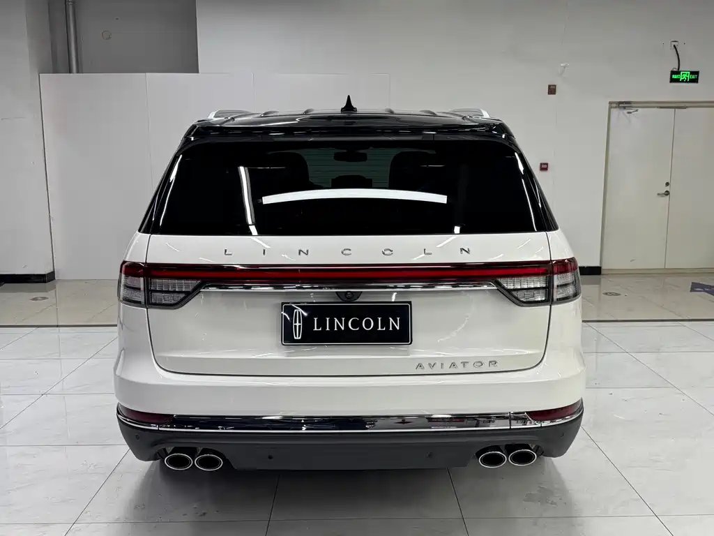 Lincoln Aviator — миниатюра 5