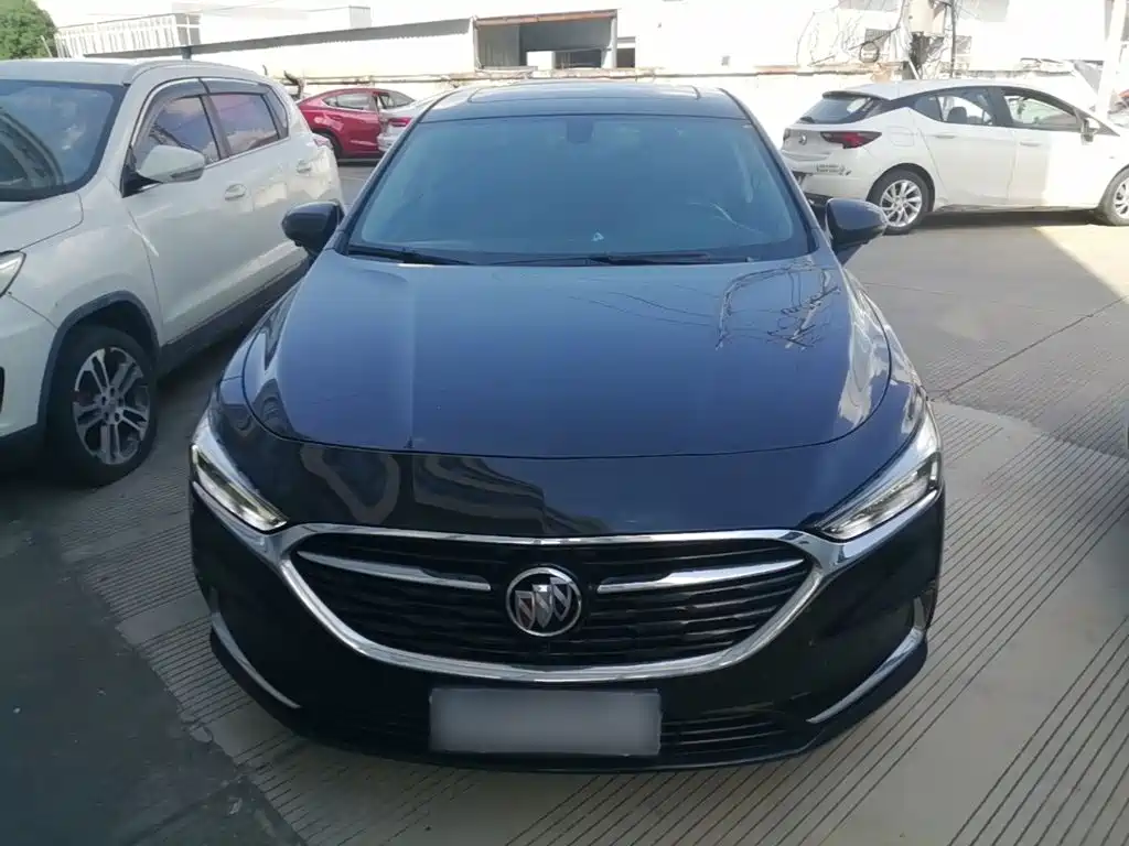 Buick LaCrosse — миниатюра 3