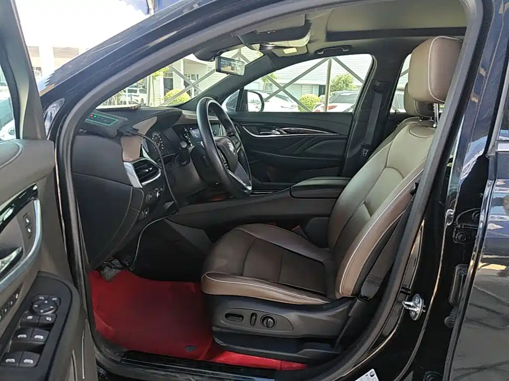 Buick Enclave — миниатюра 20