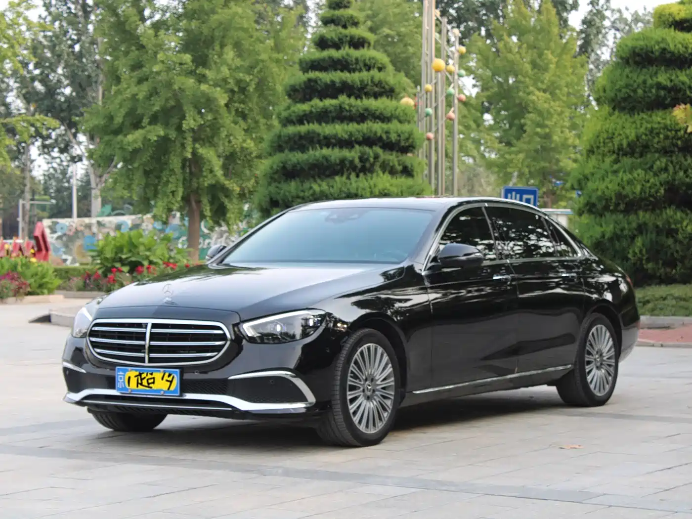 奔驰E级 2021款 改款 E 300 L 尊贵型 2021