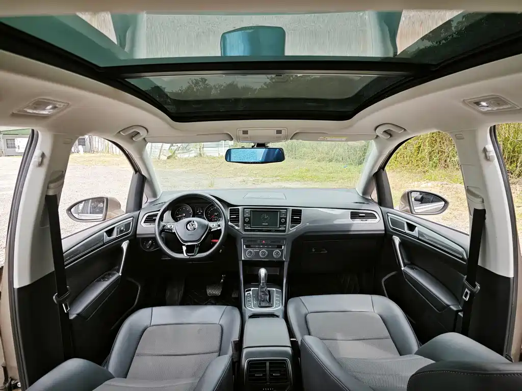 Volkswagen Golf Sportsvan — миниатюра 9