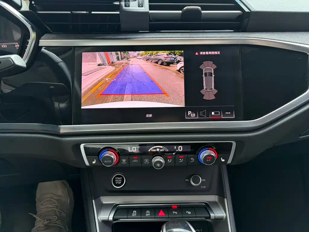 Audi Q3 — миниатюра 11