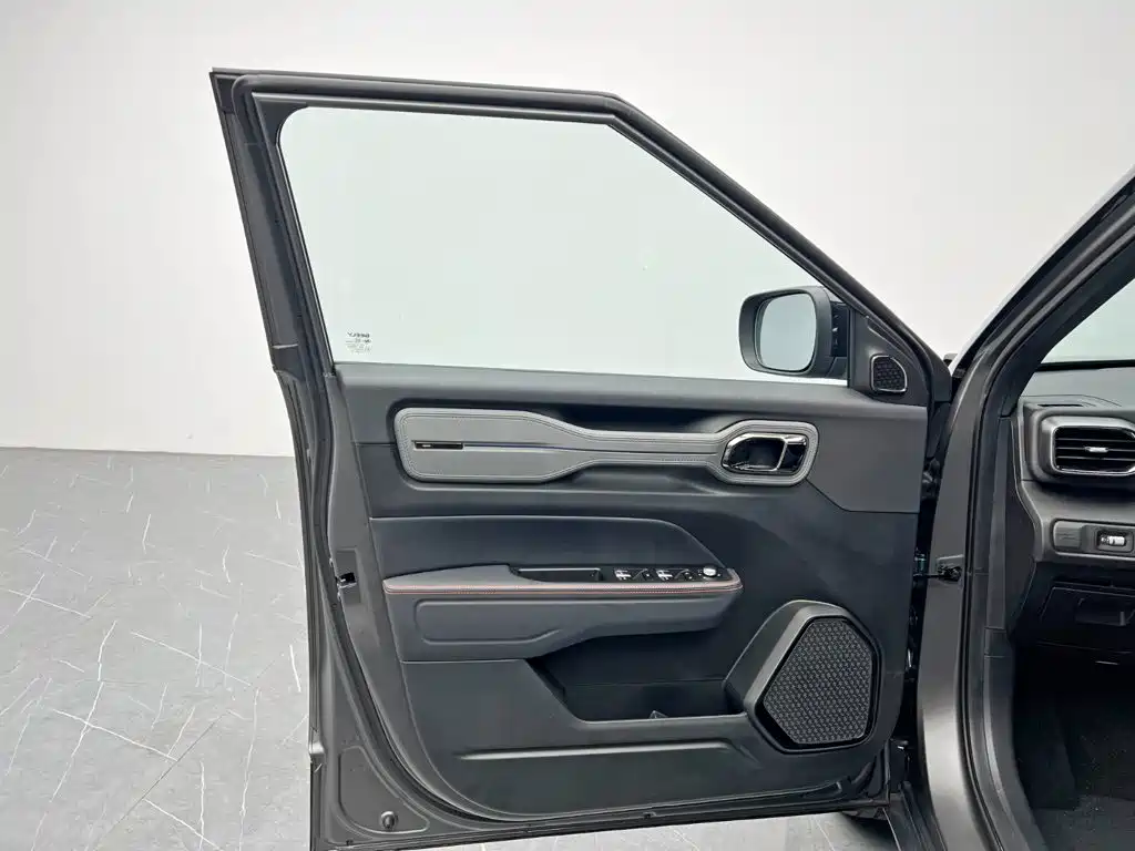 Geely Cowboy — миниатюра 13