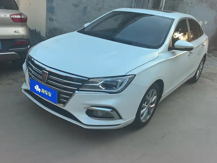 Roewe i5