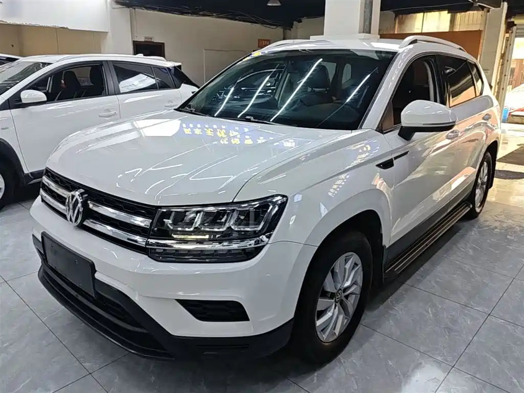 Купить Volkswagen Tharu