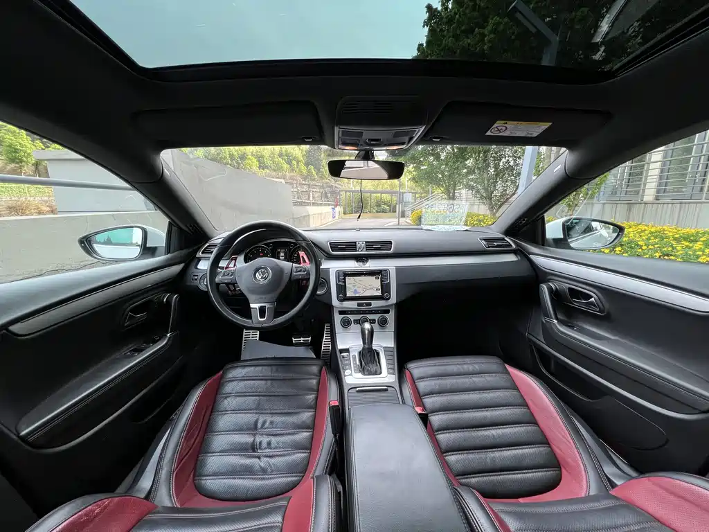 Volkswagen FAW - Passat CC CC 2018 1.8TSI Luxury