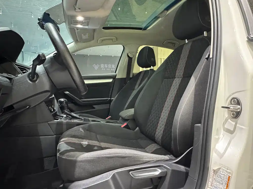 Volkswagen Lamando — миниатюра 4