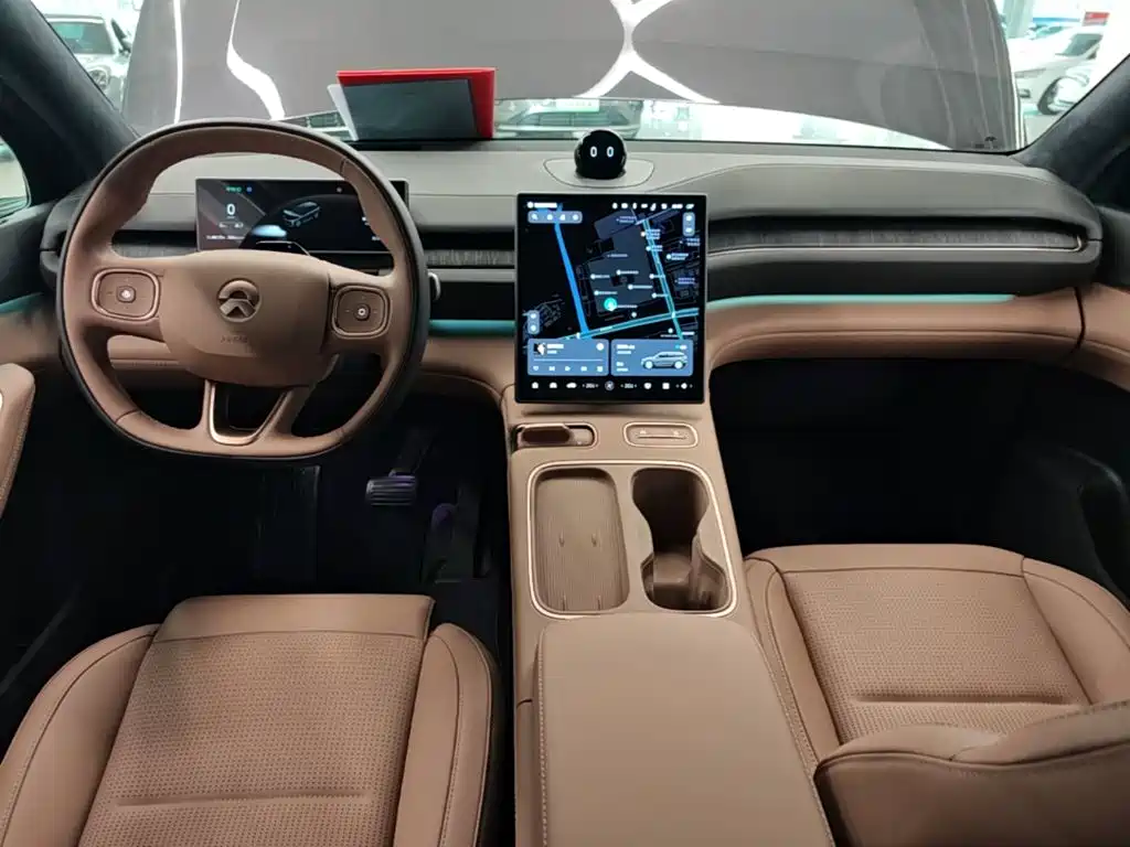 NIO ES6 — миниатюра 10