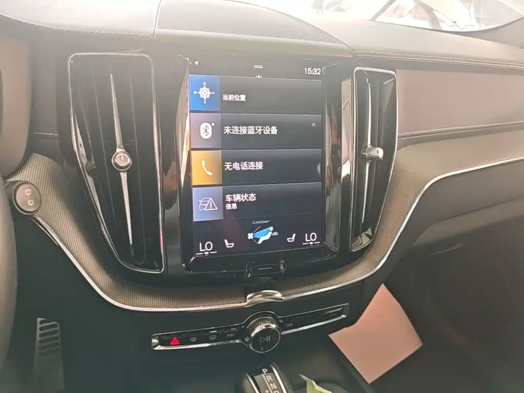 Volvo XC60 — миниатюра 13