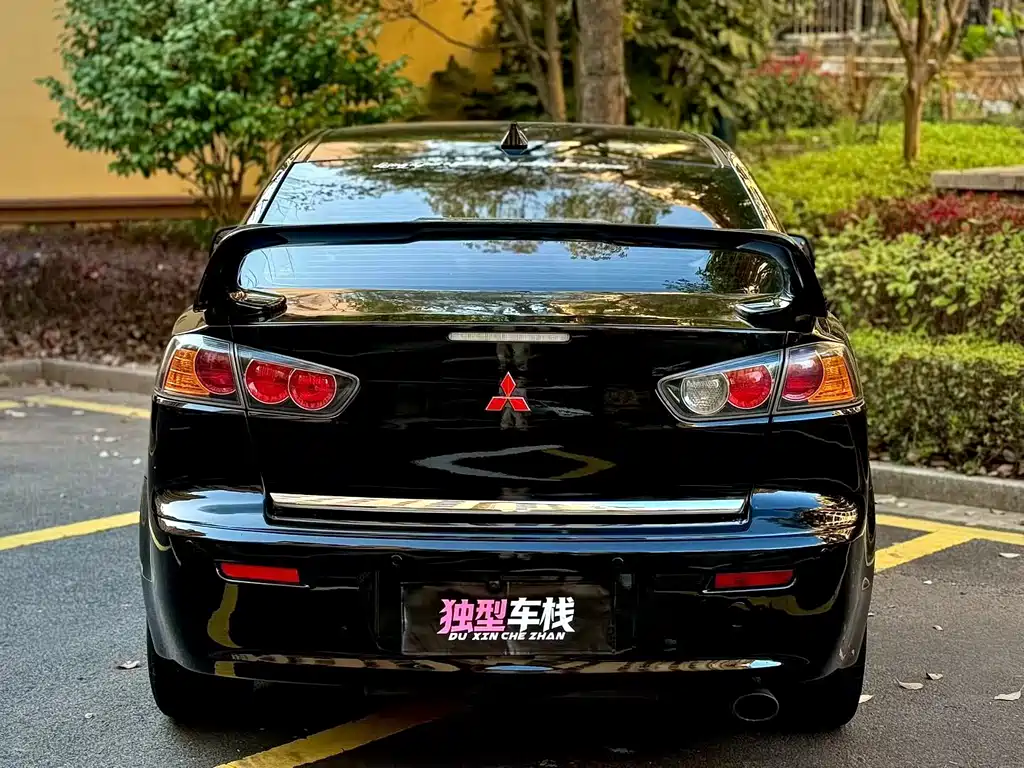 Mitsubishi Lancer EX — миниатюра 8