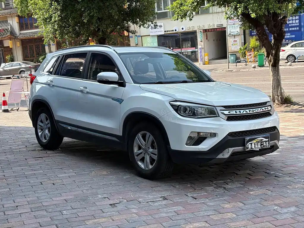 Changan CS75 — миниатюра 3