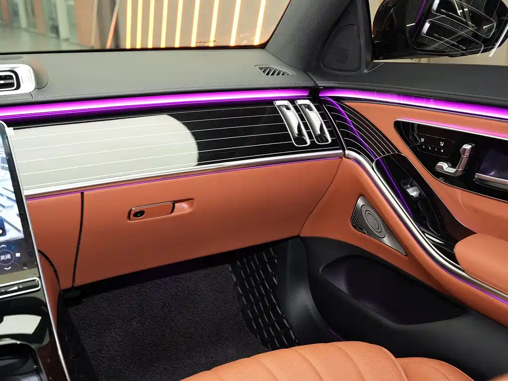 Mercedes-Benz S-Class — миниатюра 17
