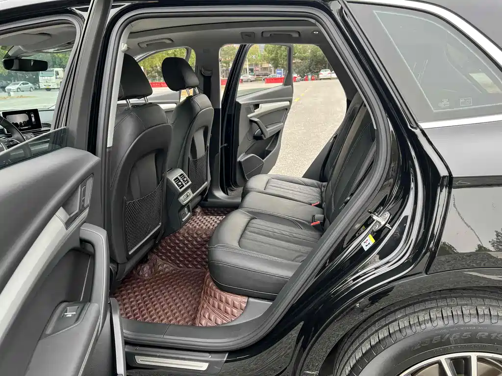 Audi Q5L 2020 40 TFSI Fashion